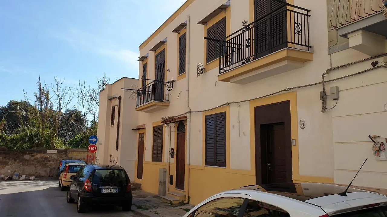 Mediterraneo House Palermo Feriehus