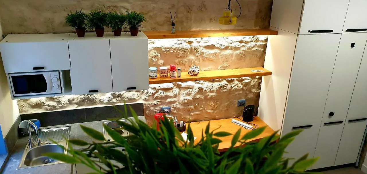 Mediterraneo House Palermo Italy